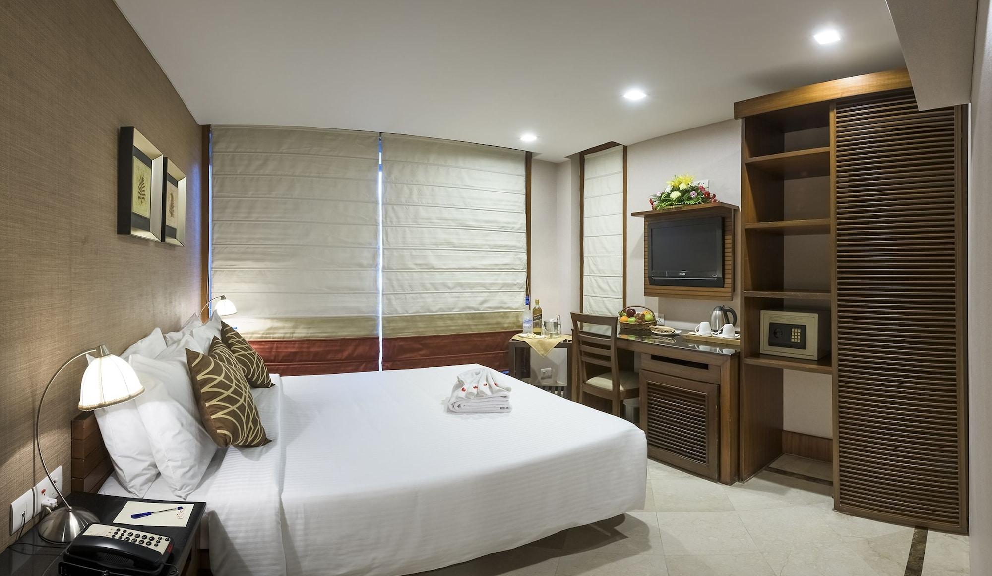 Hotel Casa Fortuna Калькутта Экстерьер фото