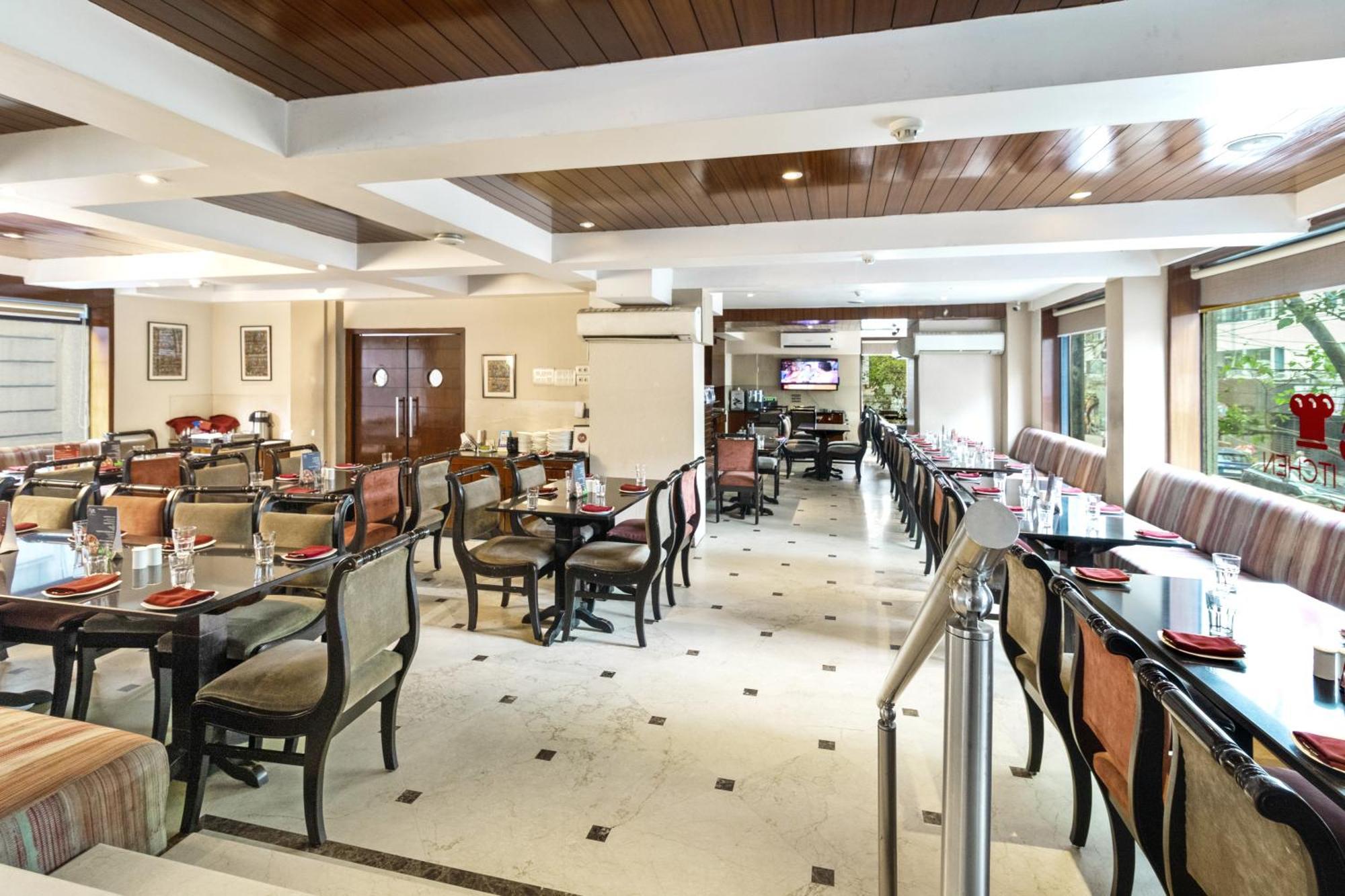 Hotel Casa Fortuna Калькутта Экстерьер фото