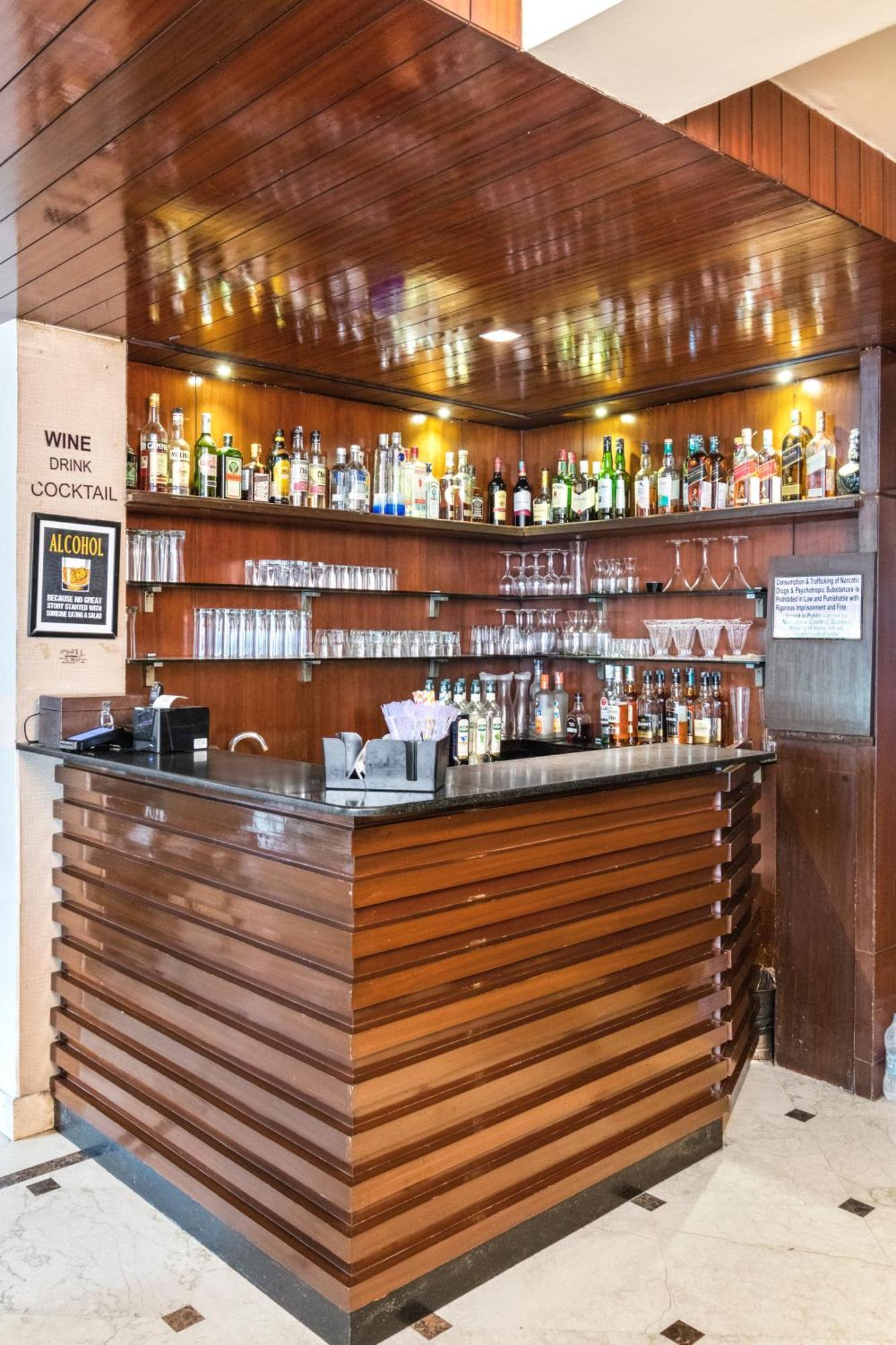 Hotel Casa Fortuna Калькутта Экстерьер фото